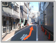 大阪駅中央北口 看板